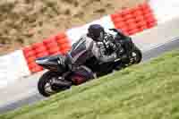 cadwell-no-limits-trackday;cadwell-park;cadwell-park-photographs;cadwell-trackday-photographs;enduro-digital-images;event-digital-images;eventdigitalimages;navarra;no-limits-trackdays;peter-wileman-photography;racing-digital-images;trackday-digital-images;trackday-photos